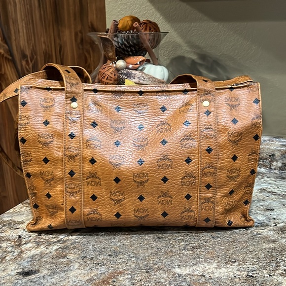 MCM Munchen MADE IN GERMANY  cognac tan signature canvas and leather tote bag - Picture 6 of 13